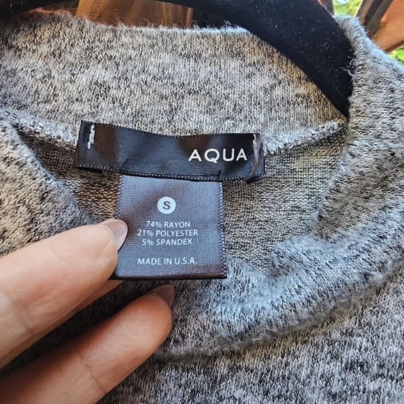 Aqua ruffle sleeve shirt - Picture 3 of 4